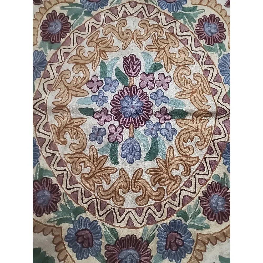 Vintage Kashmiri Crewel Chain Stitch Floral Rug Wall Hanging Boho 2 x 3 Tapestry